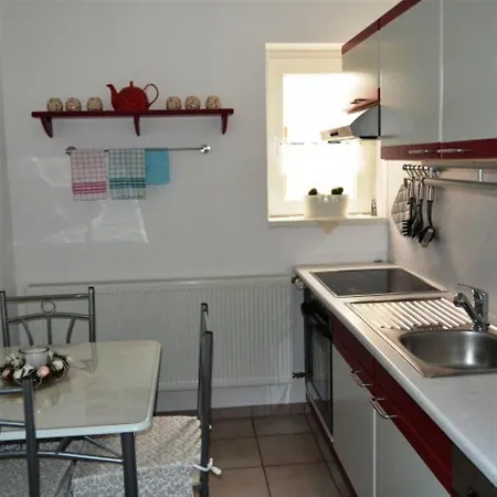 Ferienwohnung Schwalbennest * Hoppstädten-Weiersbach